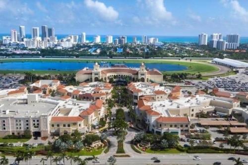 Private Hallandale Beach Studio Wbath Walking Distance To The Beach Pool Free Parking Extérieur photo